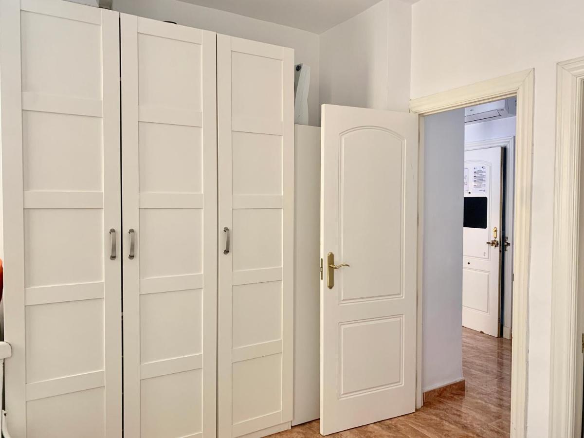 Lyrioshomes Malaga La Merced Centro ภายนอก รูปภาพ