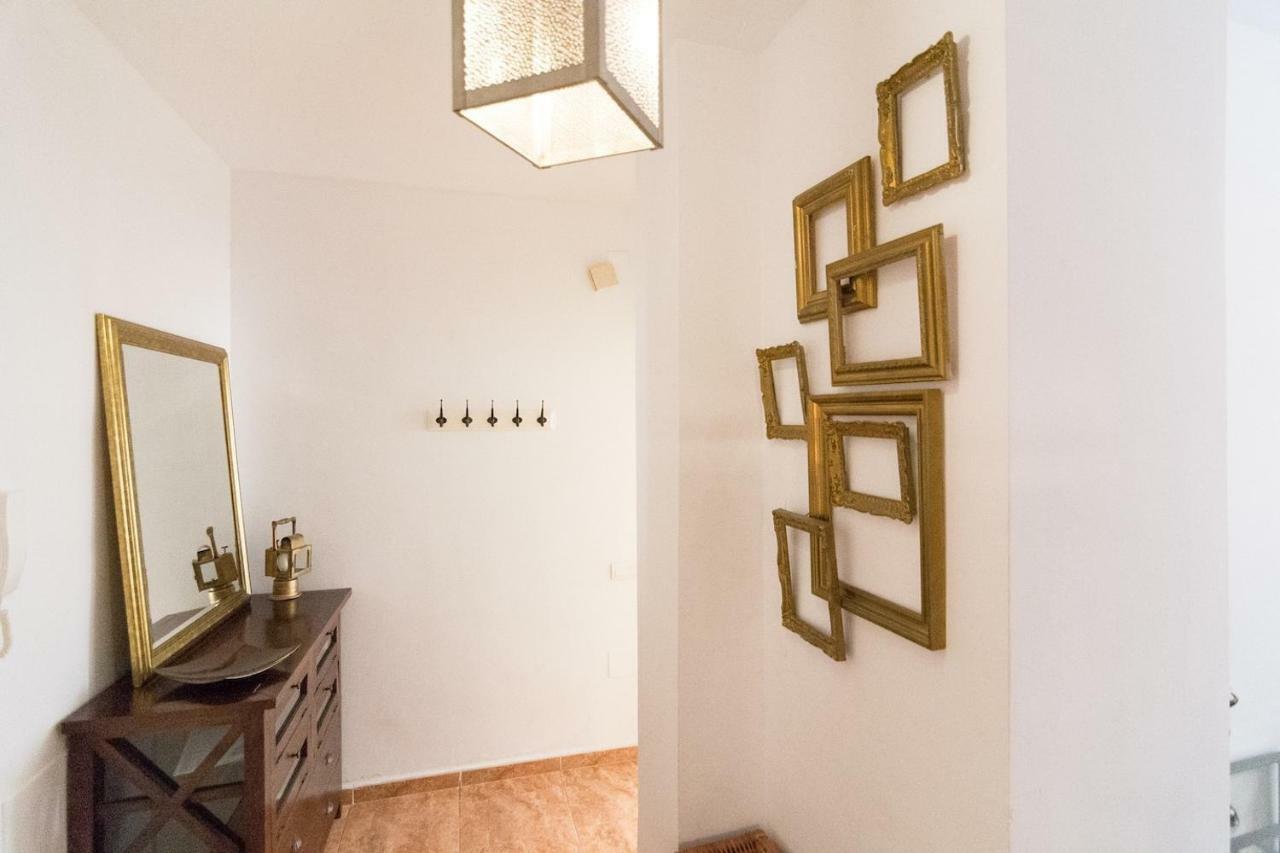 Lyrioshomes Malaga La Merced Centro ภายนอก รูปภาพ